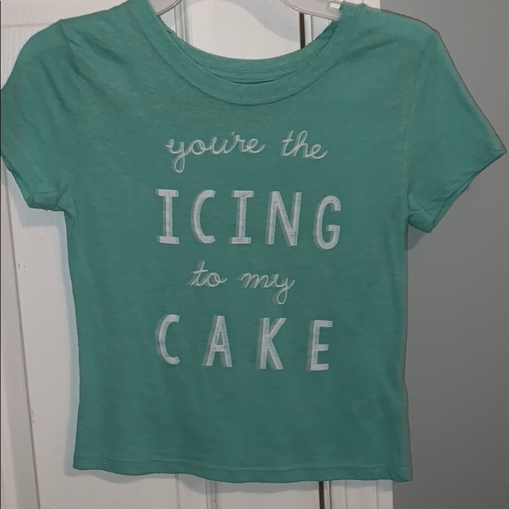 mint green tee shirt